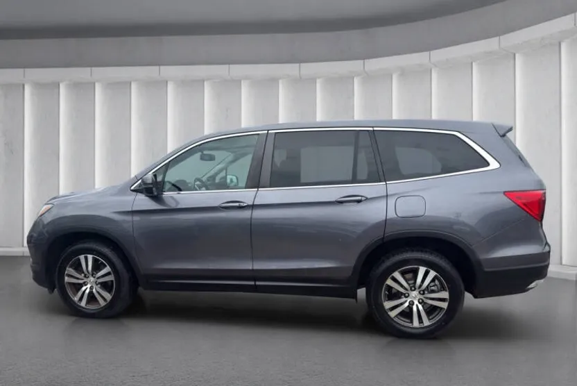 2016 Honda Pilot EX-L photo 1
