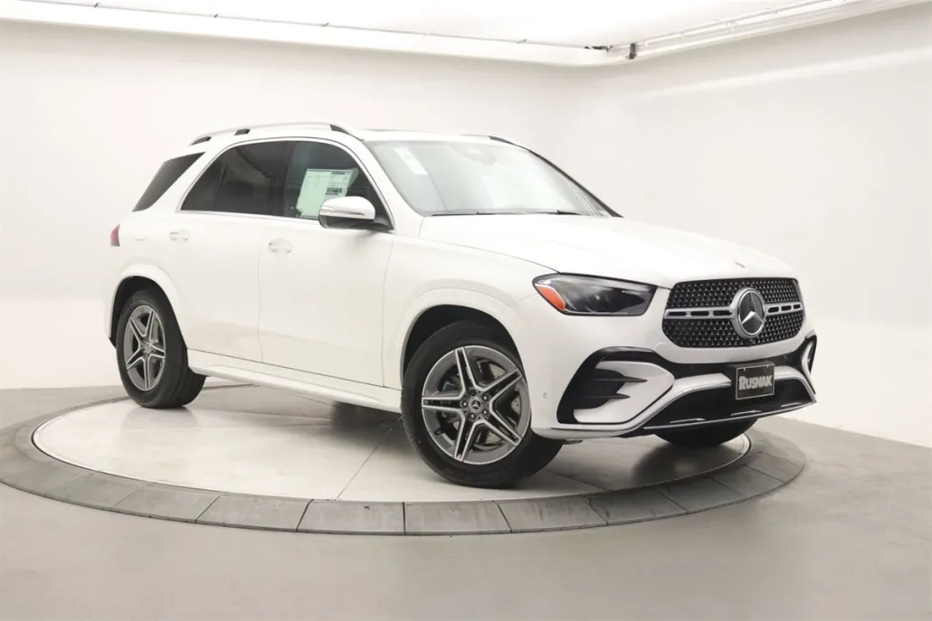 2026 Mercedes Benz GLE 450 4MATIC photo 1