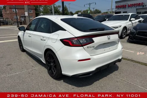 2023 Honda Civic Sport photo 2