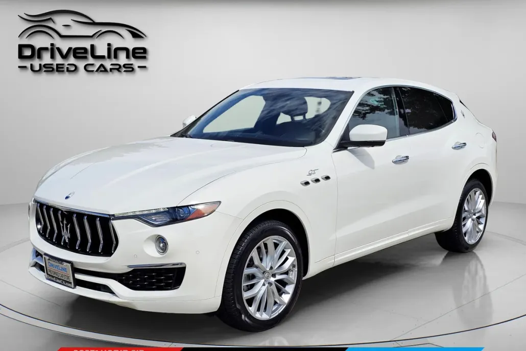 2022 Maserati Levante Base GT photo 1