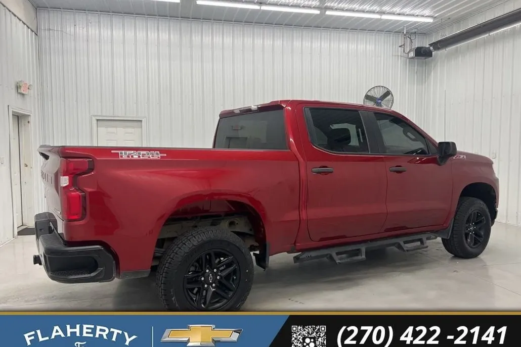2021 Chevrolet Silverado 1500 Custom Trail Boss photo 1