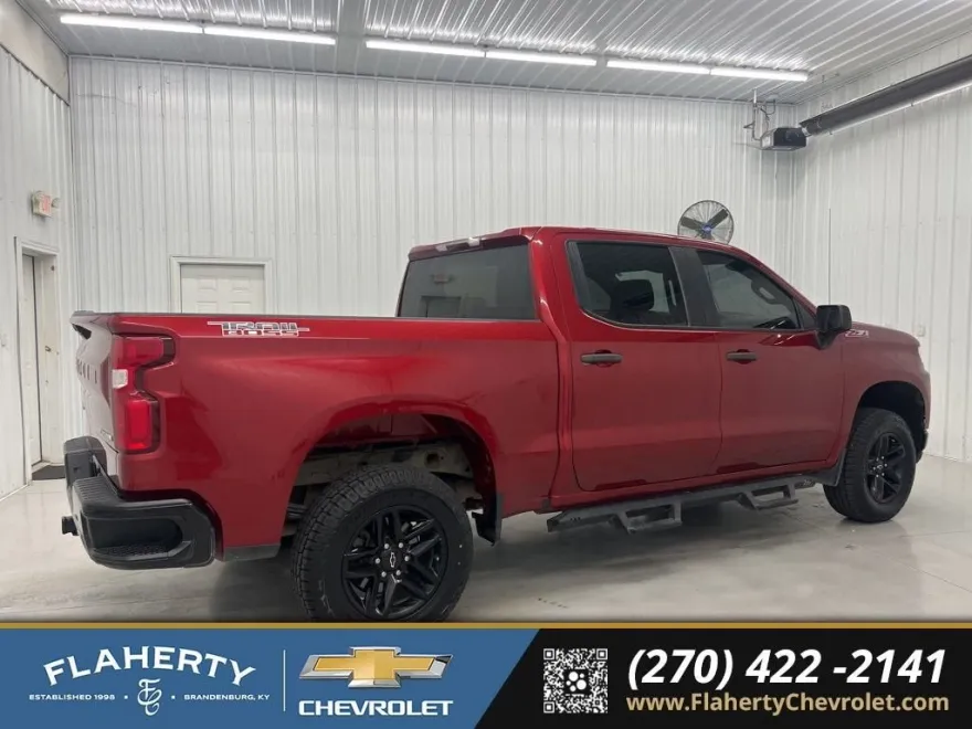 2021 Chevrolet Silverado 1500 Custom Trail Boss photo 1