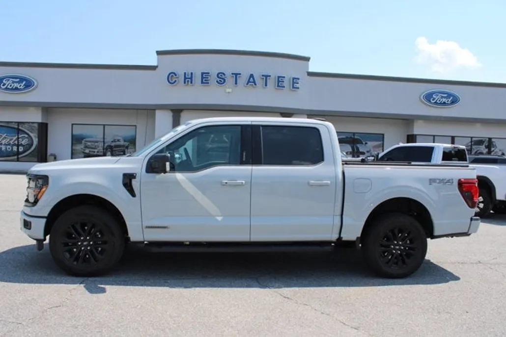 2024 Ford F-150 XLT photo 1
