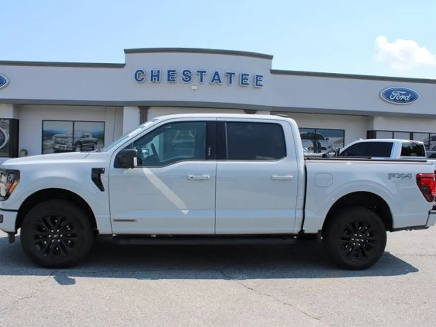 2024 Ford F-150 XLT photo 1