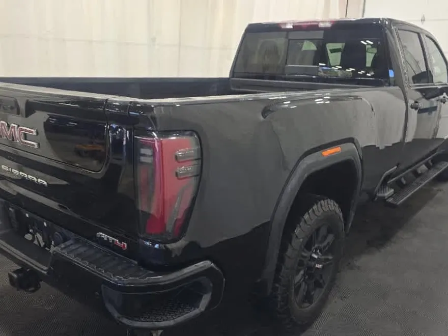 2024 Gmc Sierra HD AT4 photo 1