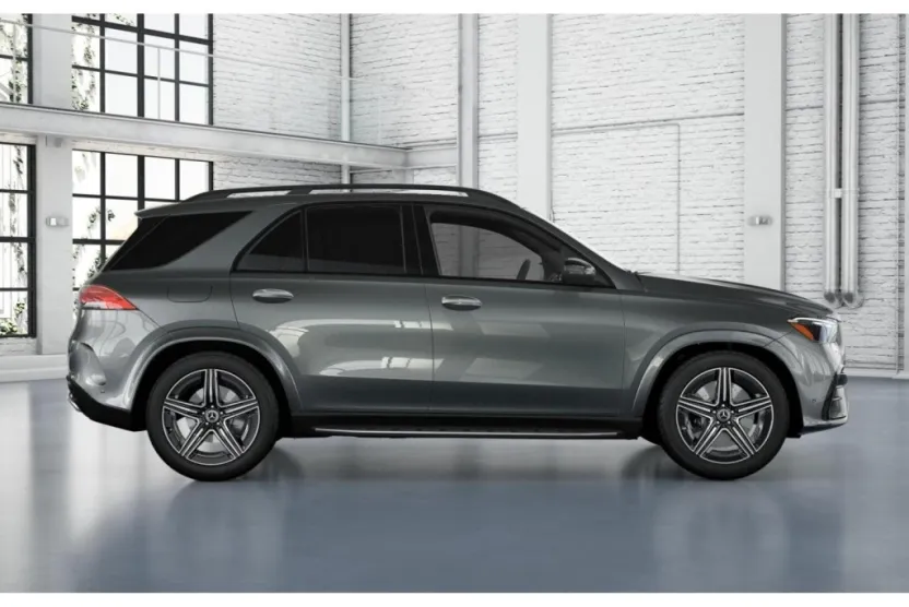 2026 Mercedes Benz GLE 450 4MATIC photo 1