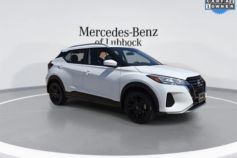 2024 Nissan Kicks SV photo 1