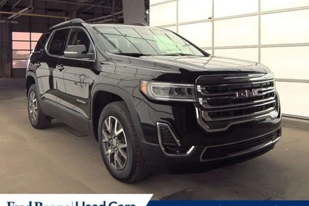 2023 Gmc Acadia SLE photo 1