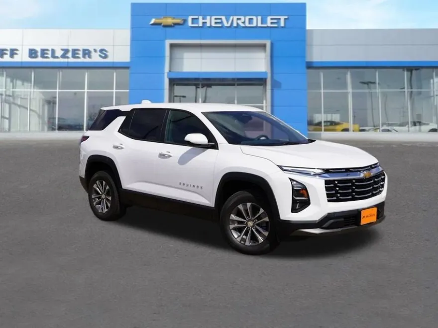 2026 Chevrolet Equinox LT photo 1