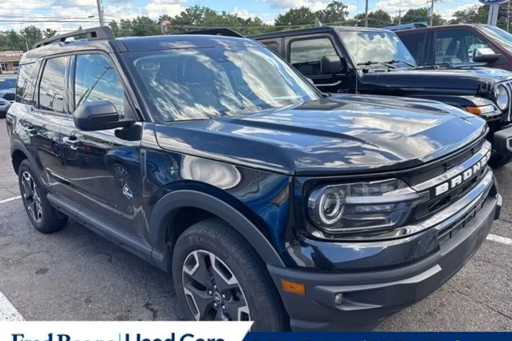 2023 Ford Bronco Sport Outer Banks photo 1