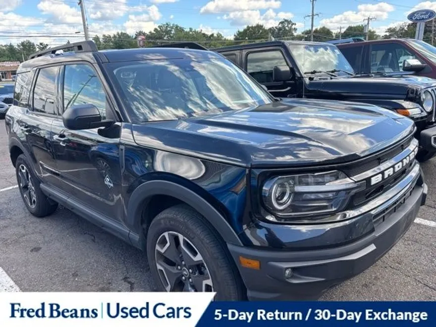 2023 Ford Bronco Sport Outer Banks photo 1