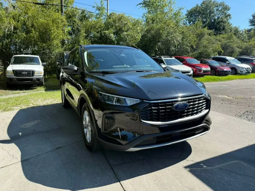2025 Ford Escape Active photo 1