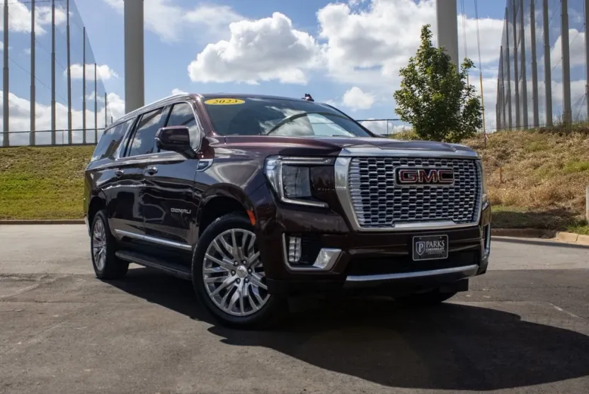 2023 Gmc Yukon XL Denali photo 1