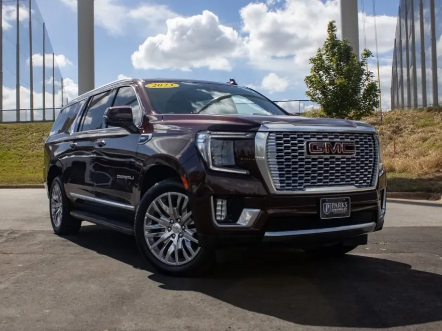 2023 Gmc Yukon XL Denali photo 1