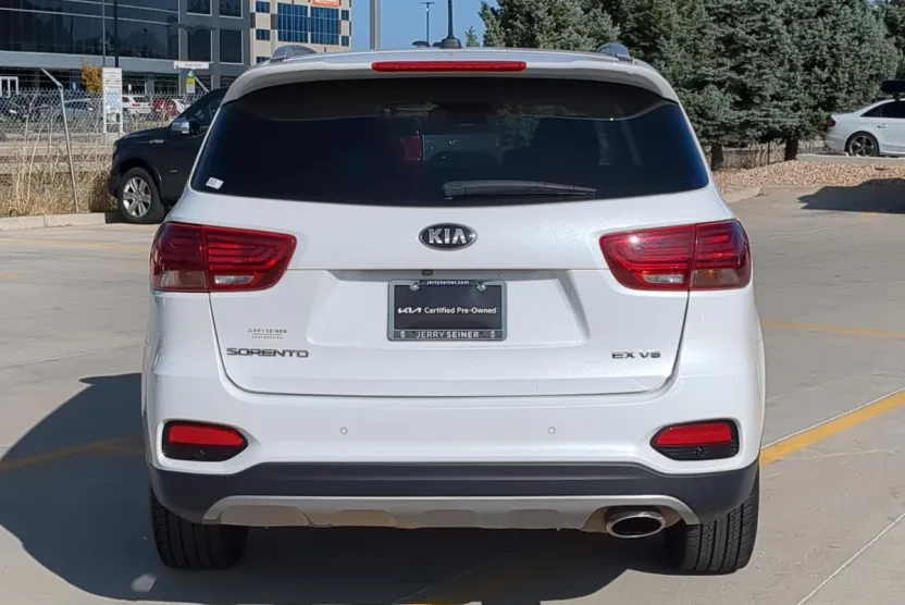 2020 Kia Sorento EX V6 photo 1