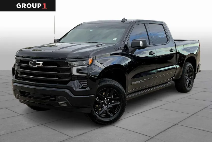 2025 Chevrolet Silverado 1500 High Country photo 1