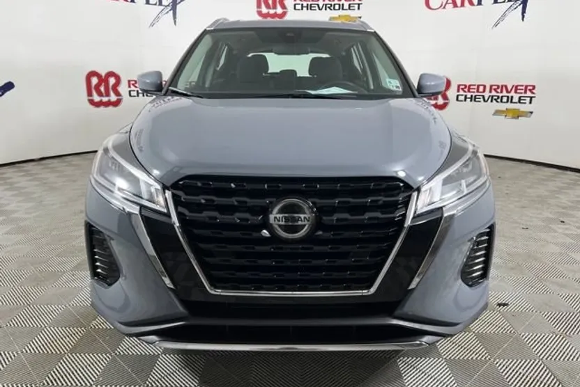 2021 Nissan Kicks SV photo 1