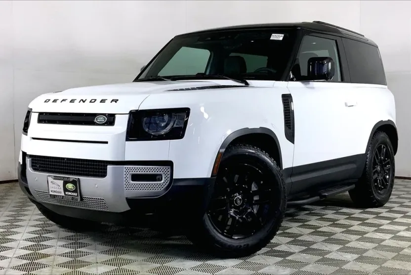 2025 Land Rover Defender S photo 1