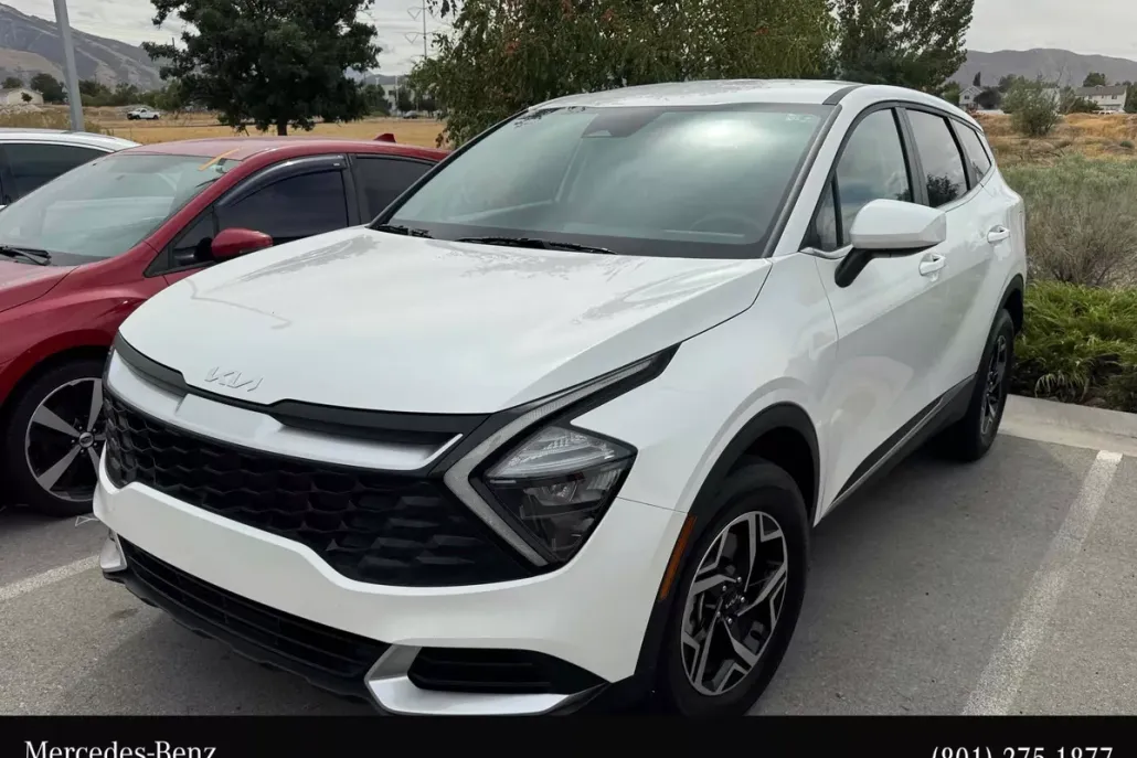 2023 Kia Sportage LX photo 1