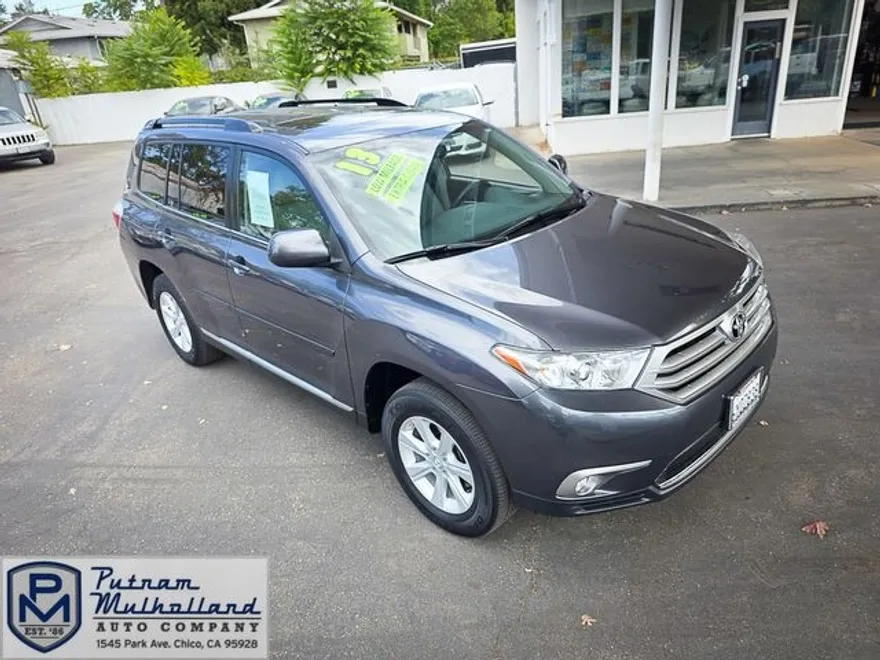 2013 Toyota Highlander SE photo 1