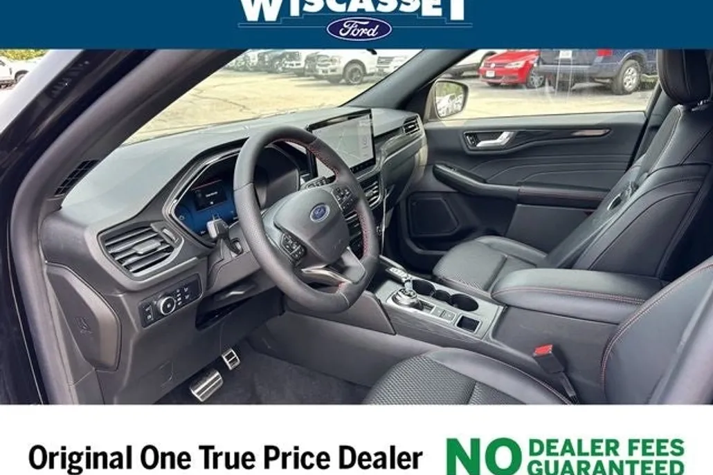 2024 Ford Escape Hybrid ST-Line Select photo 1