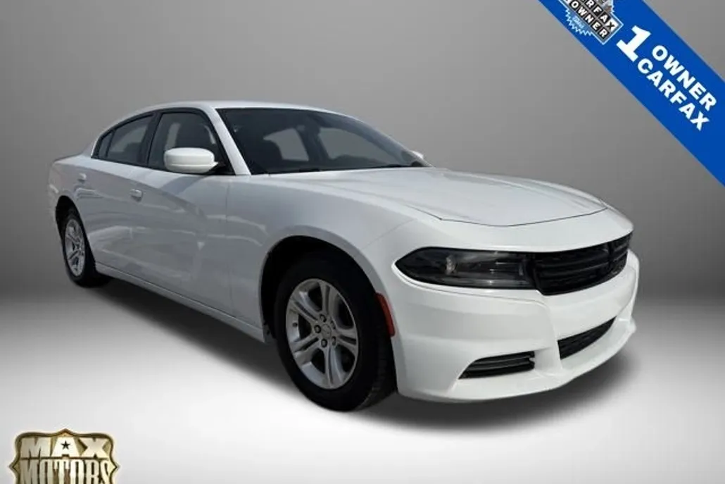 2022 Dodge Charger SXT photo 1