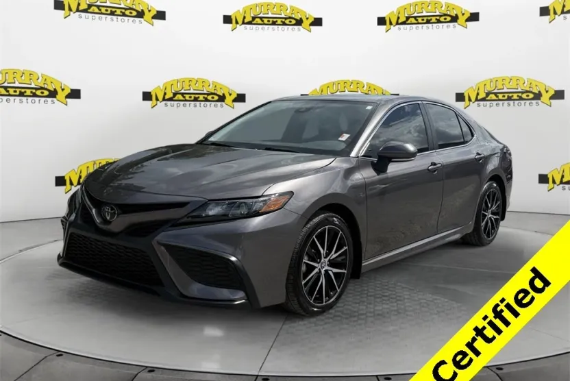 2024 Toyota Camry SE photo 1