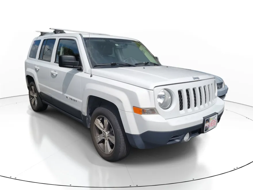 2016 Jeep Patriot Latitude High Altitude Altitude Edition photo 1