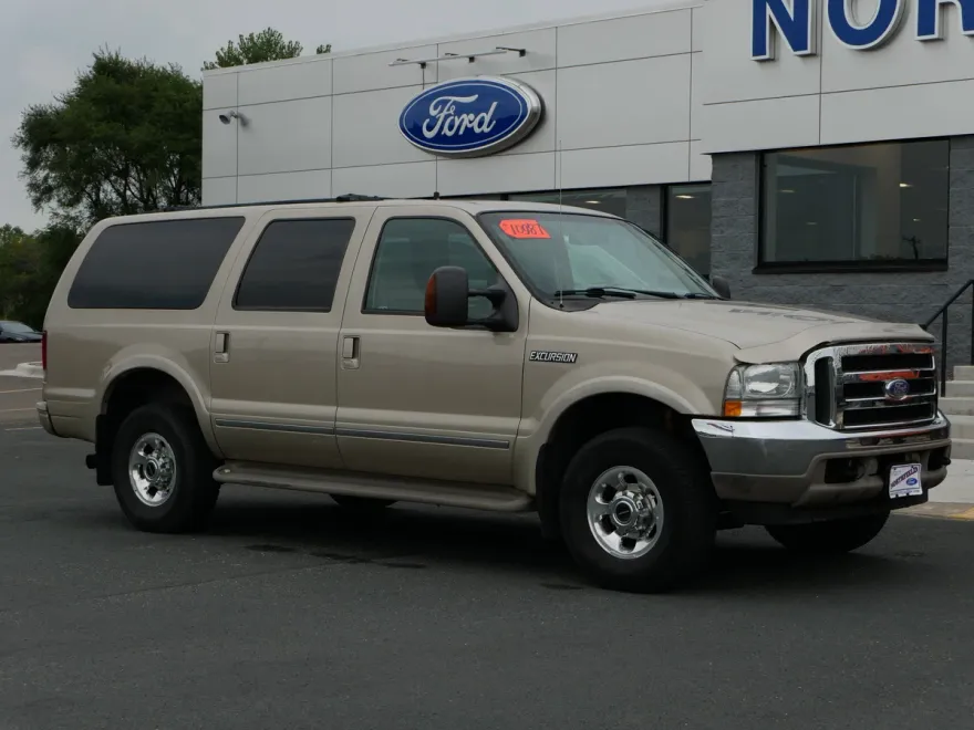 2004 Ford Excursion Limited photo 1