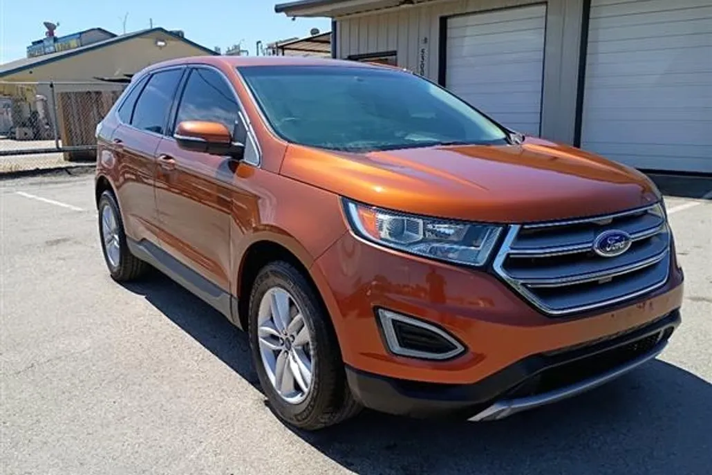 2017 Ford Edge SEL photo 1