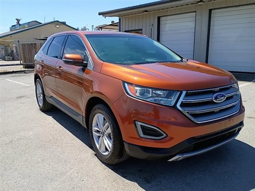 2017 Ford Edge SEL photo 1