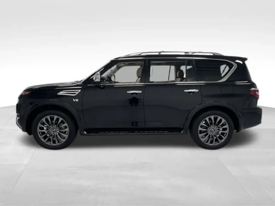 2022 Nissan Armada Platinum photo 1
