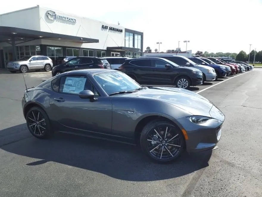 2025 Mazda MX-5 Miata Miata RF Grand Touring photo 1