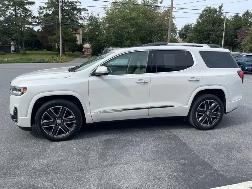 2020 Gmc Acadia Denali photo 1