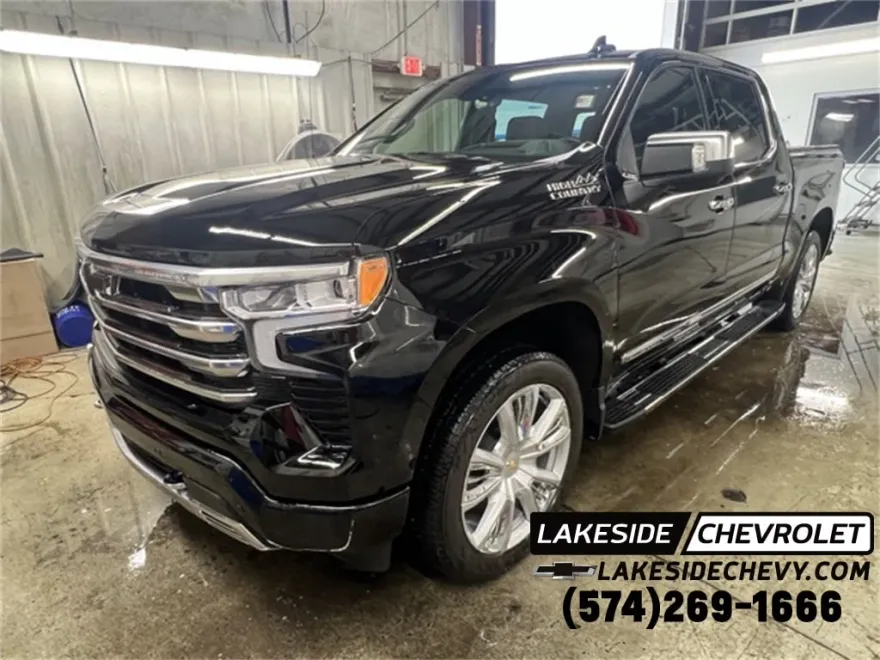 2025 Chevrolet Silverado 1500 High Country photo 1