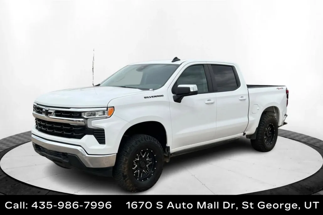 2024 Chevrolet Silverado 1500 LT photo 1