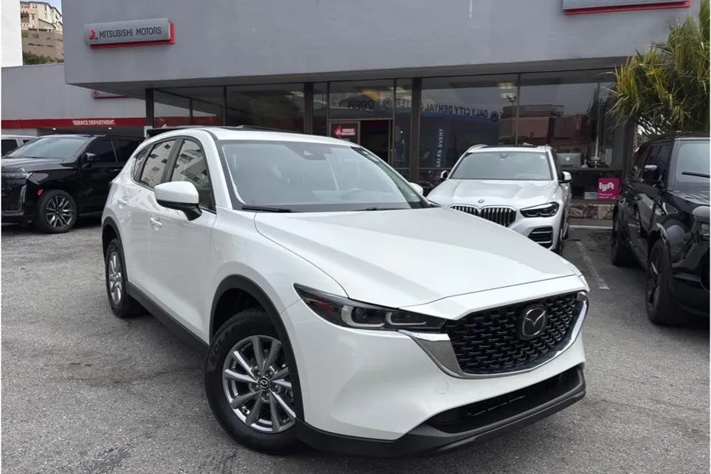 2023 Mazda CX-5 2.5 S Preferred photo 1
