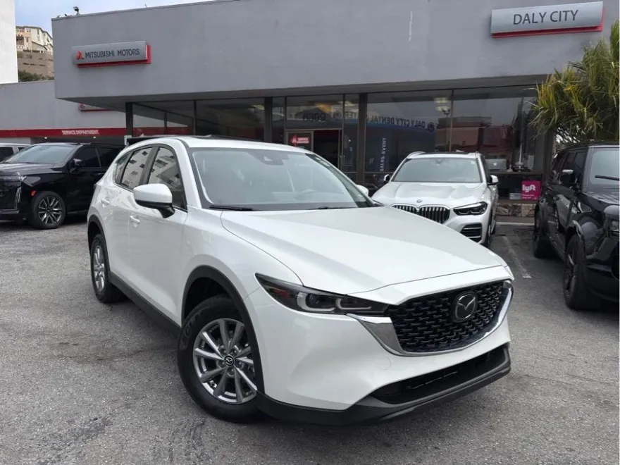 2023 Mazda CX-5 2.5 S Preferred photo 1
