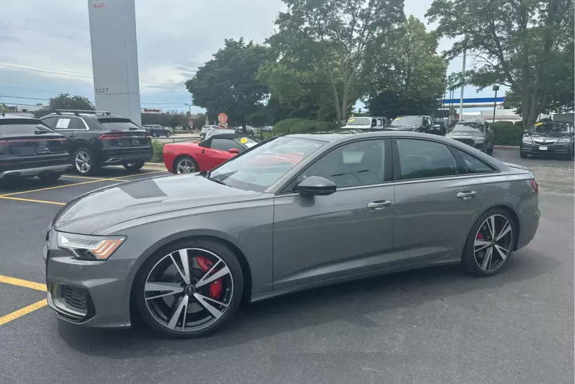 2022 Audi S6 Prestige photo 1