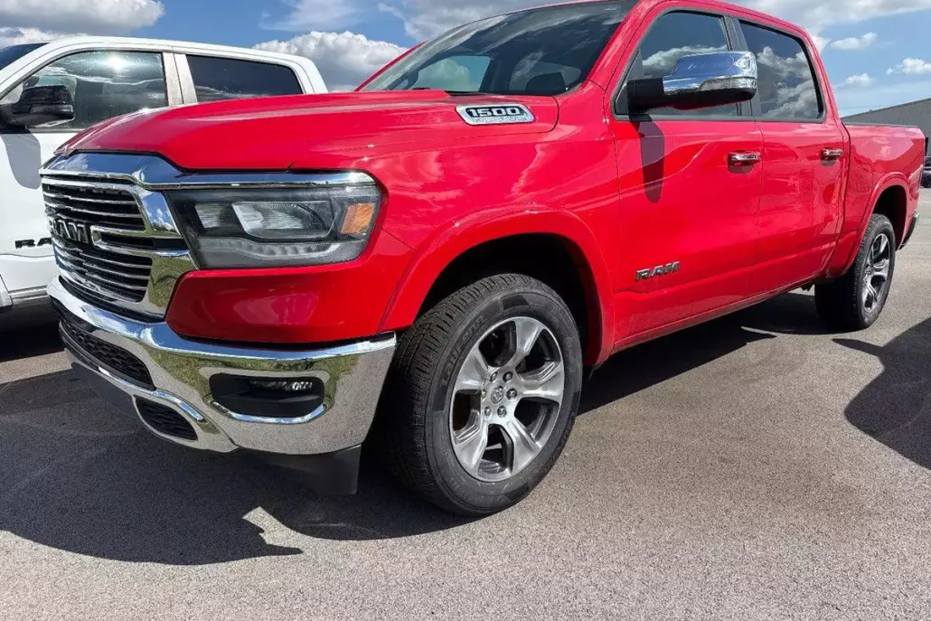 2022 Ram 1500 Laramie photo 1