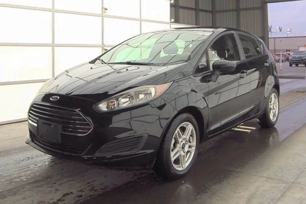 2018 Ford Fiesta SE photo 1