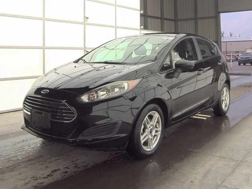 2018 Ford Fiesta SE photo 1