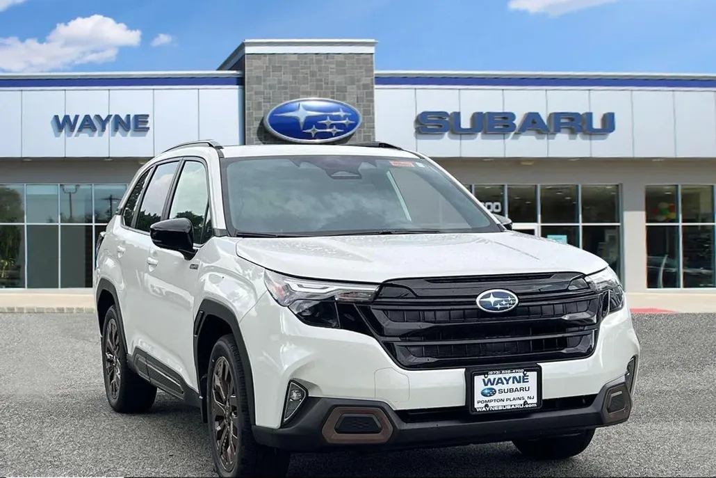 2025 Subaru Forester Sport photo 1