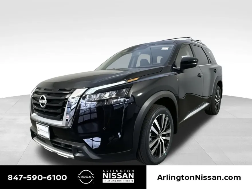2025 Nissan Pathfinder Platinum photo 1