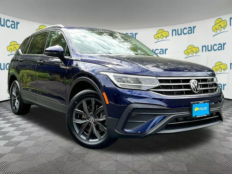 2022 Volkswagen Tiguan SE photo 1