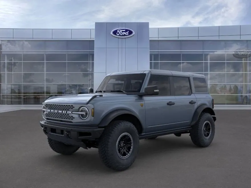 2024 Ford Bronco Badlands photo 1