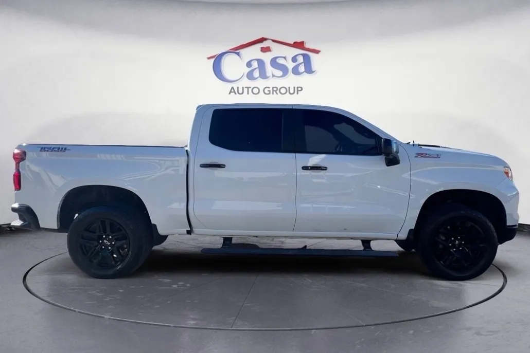 2023 Chevrolet Silverado 1500 LT Trail Boss photo 1