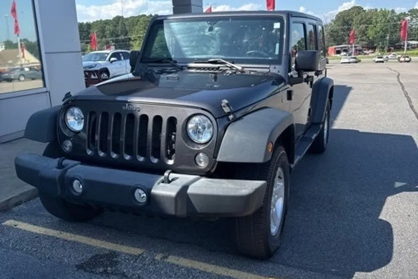 2018 Jeep Wrangler Unlimited Sport photo 1