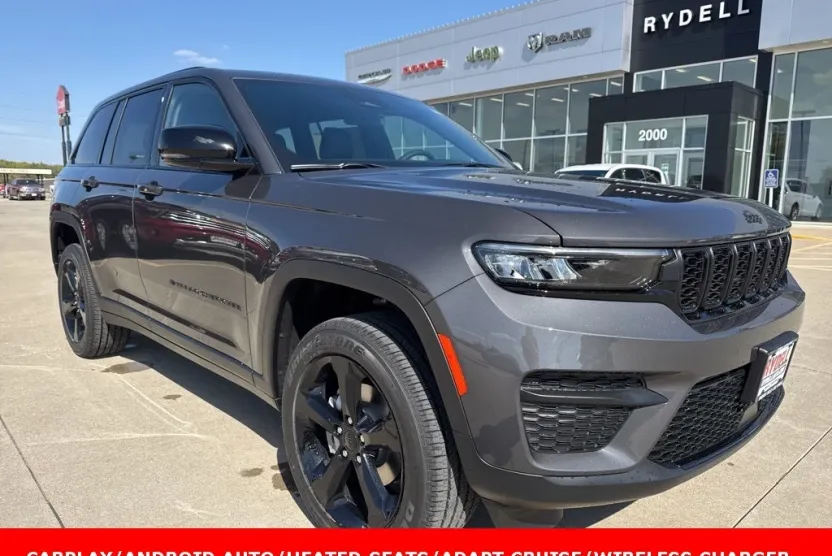 2025 Jeep Grand Cherokee Altitude X photo 1