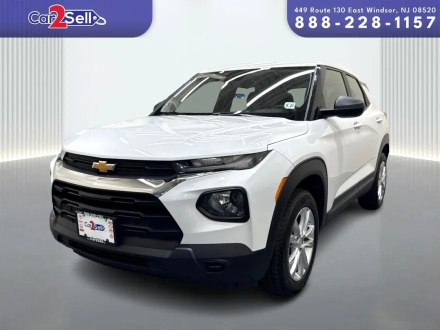 2023 Chevrolet Trailblazer LS photo 1